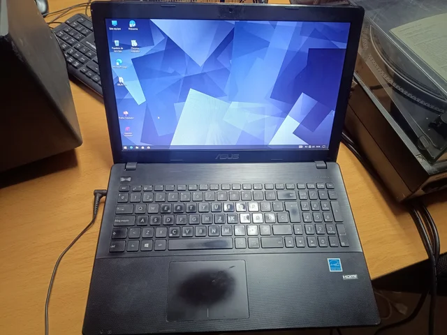 Ordenador portátil Asus barato en Zaragoza