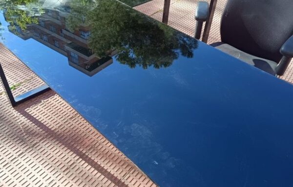 37 € Mesa de oficina L cristal y metal
