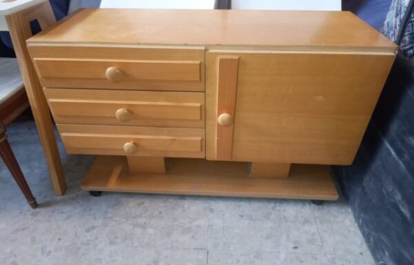 17 € Mueble bajo setentero madera