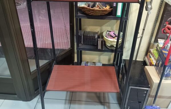 15 € Estantería metálica y madera
