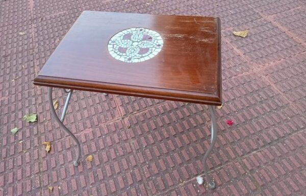 7 € Mesita auxiliar madera y metal