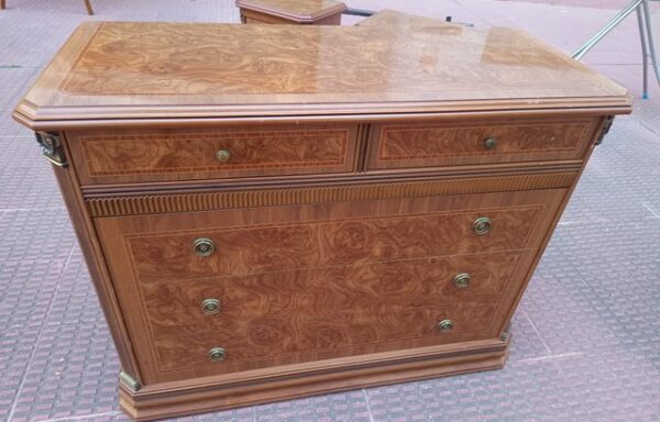 42 € Cómoda antigua madera estilo clásico