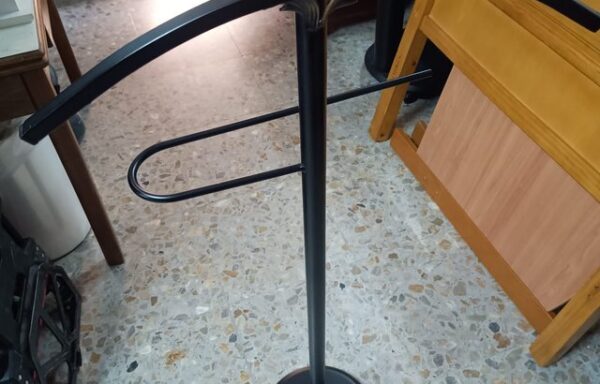 9 € Galán de noche negro metal
