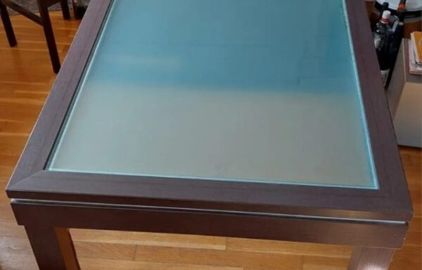 35 € Mesa de salón cristal y madera