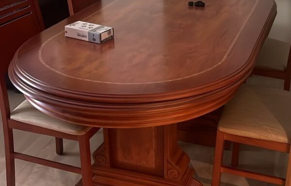 38 € Mesa de salón de madera extensible