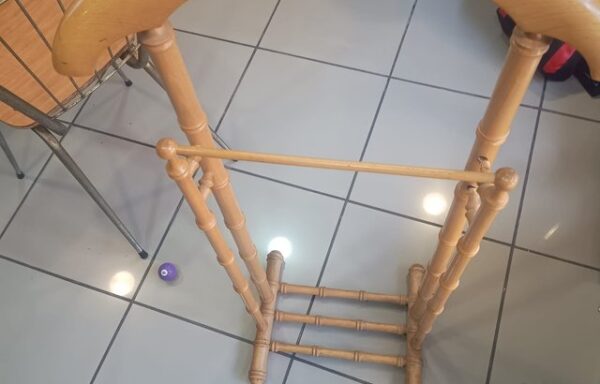 9 € Galán de noche de madera